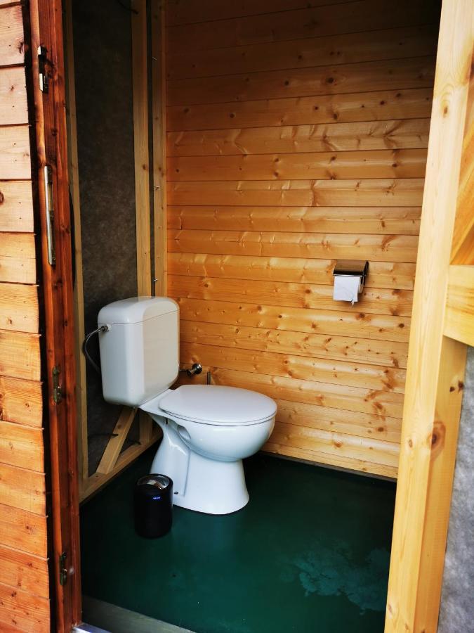 Au Pied Du Trieu, The Glamping Experience 호텔 Labroye 외부 사진