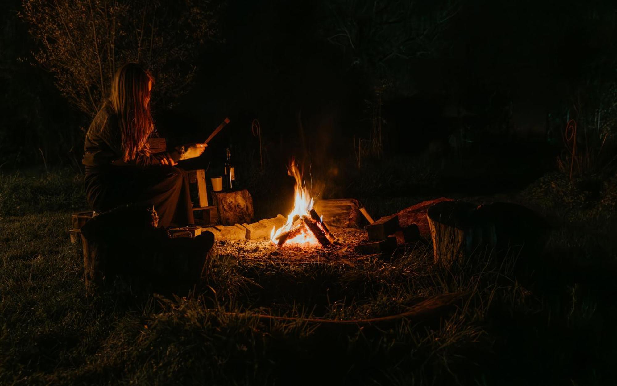 Au Pied Du Trieu, The Glamping Experience 호텔 Labroye 외부 사진
